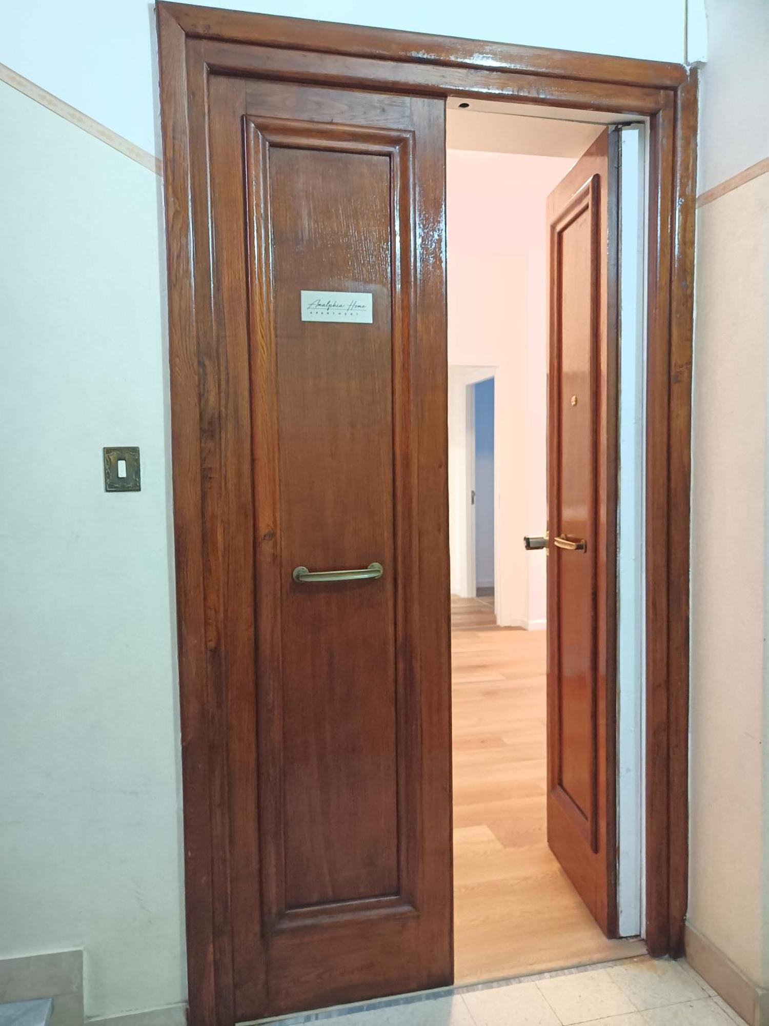 Amalphia Home Салерно Екстериор снимка